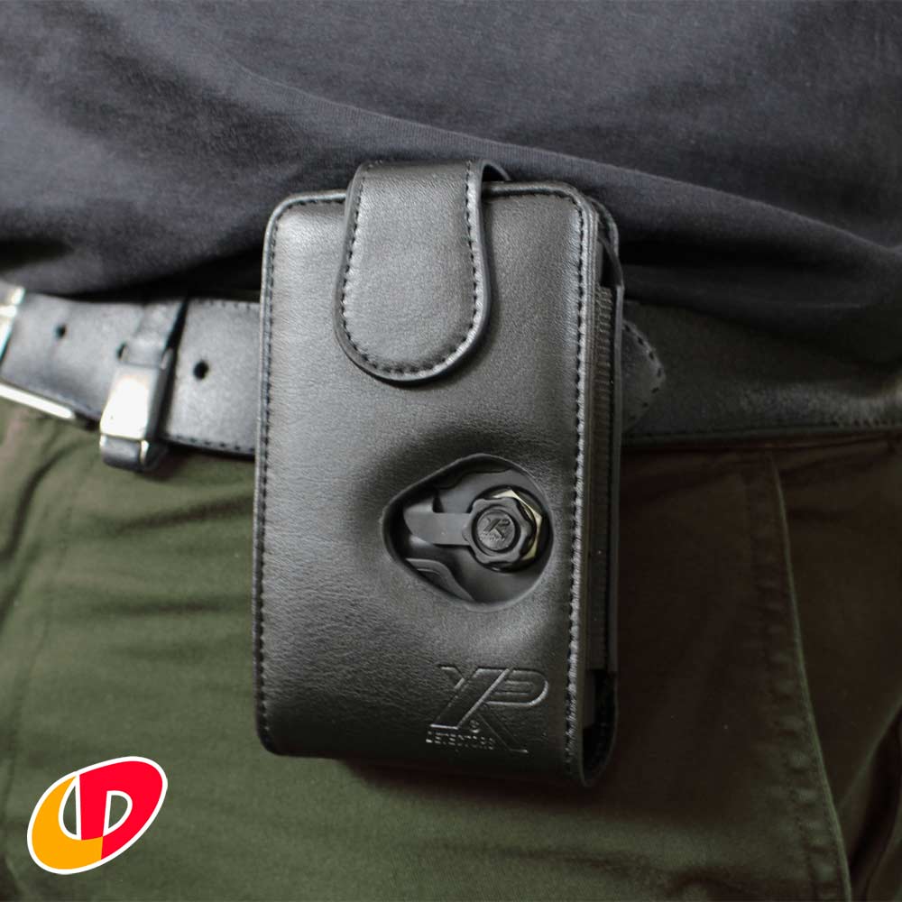 XP Deus 2 Gürteltasche mit Clip-Halterung in Schwarz