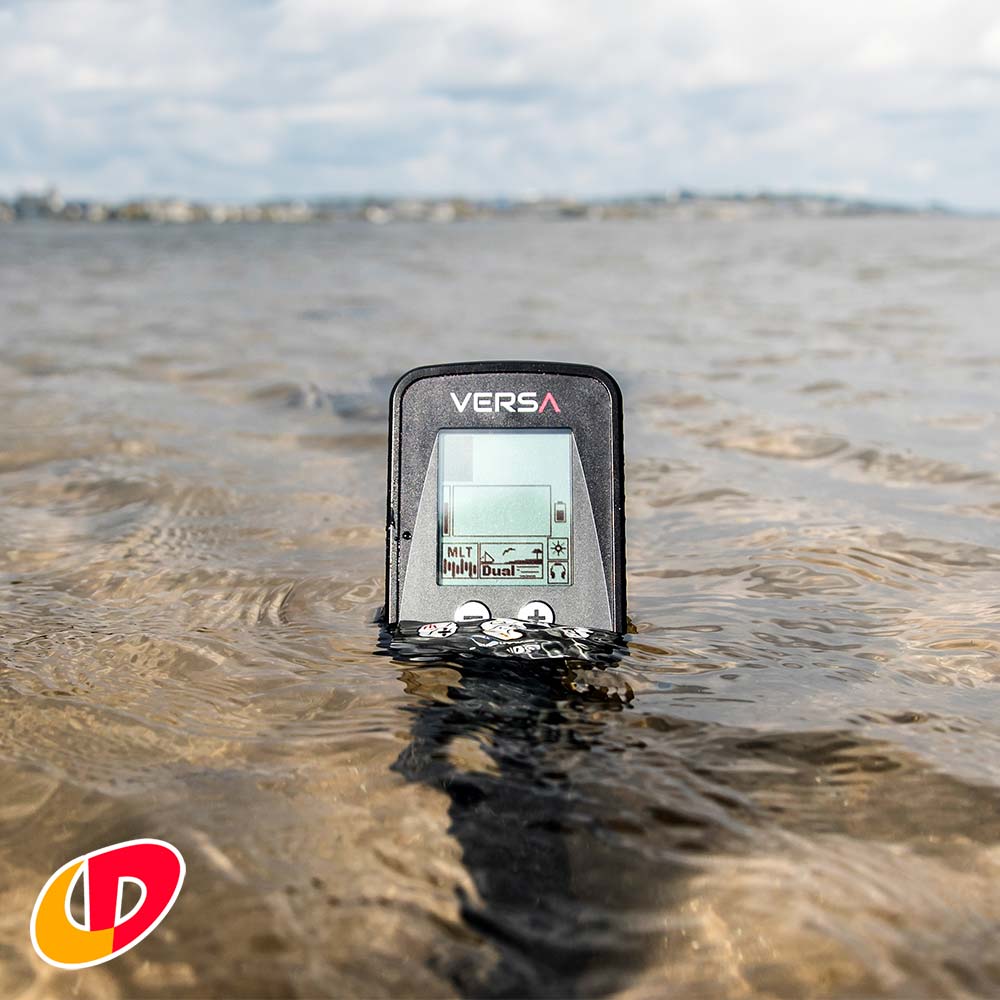 Rutus Versa - Crazy Detectors